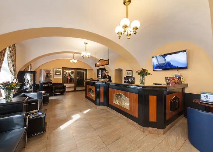 Hotel Novum Cristall Messe 3*